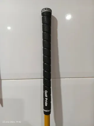 2 Híbridos Taylormade R7