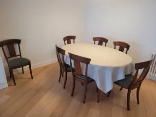 Silla de comedor de madera y tela