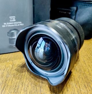 Objetivo Olympus Zuiko 7-14mm f/2.8 PRO