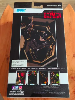 FIGURA THE BATMAN MCFARLANE TOYS ROBERT PATTINSON