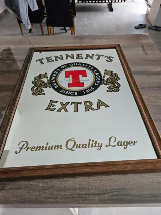 Specchio Tennent's Extra Premium Quality Lager