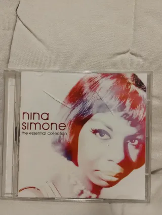 Nina Simone - The Essential Collection CD doble