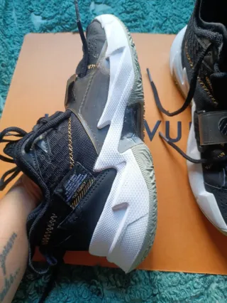 Zapatillas Baloncesto Negras Talla 38,5, Jordan