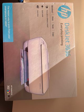 Mesa de comedor blanca lacada extensible