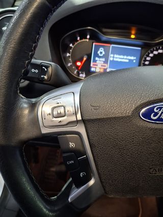 FORD S-MAX 2.0 TDCi 140cv DPF Titanium