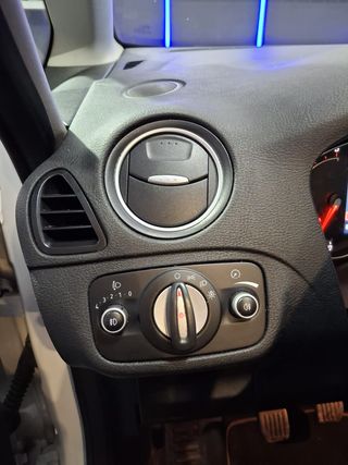 FORD S-MAX 2.0 TDCi 140cv DPF Titanium