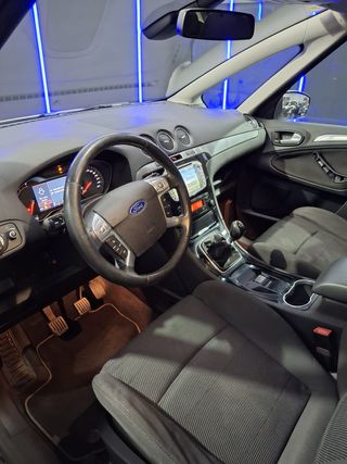 FORD S-MAX 2.0 TDCi 140cv DPF Titanium