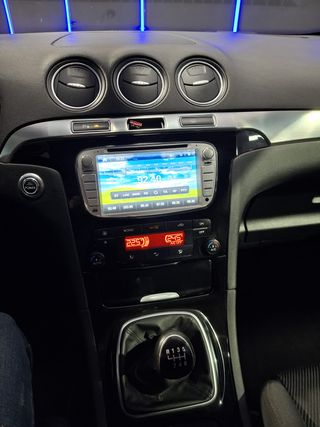 FORD S-MAX 2.0 TDCi 140cv DPF Titanium