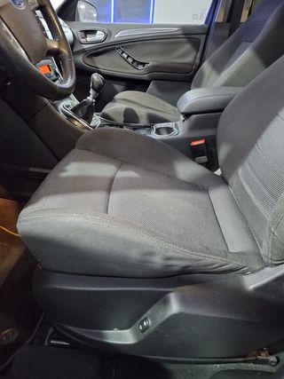 FORD S-MAX 2.0 TDCi 140cv DPF Titanium