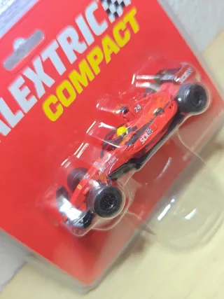 Formula 1 - SCX Scalextric Compact