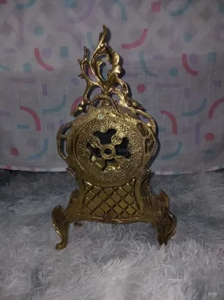 Reloj  antiguo QUARTZ