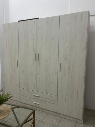 Paga en casa! Armario 4puertas+baldas/Nuevo!