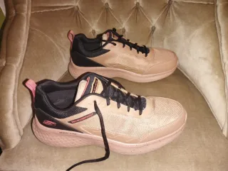 Skechers Hombre marrón claro