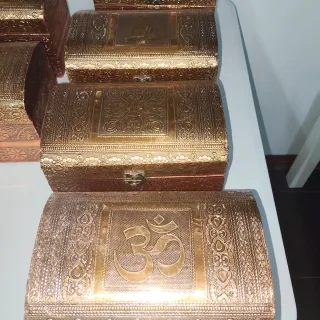 Caja Decorativa Madera y Latón