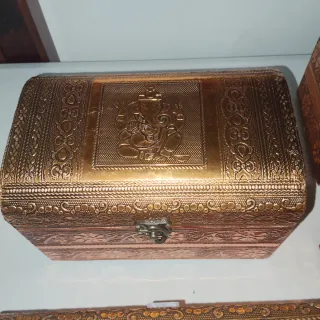 Caja Decorativa Madera y Latón