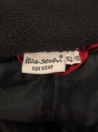 Mono de esquí vintage rojo y negro