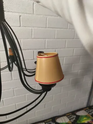 Lámpara araña metal verde