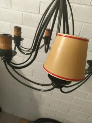 Lámpara araña metal verde