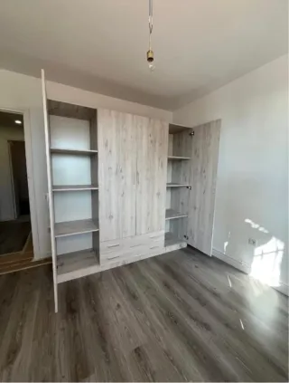 Armarios de madera 200x200