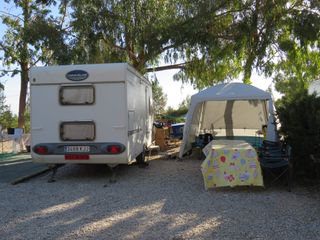 Caravana Caravalier Luxe 445