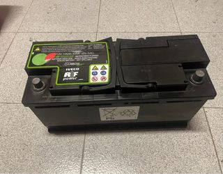 Batería 12V 105Ah 950A Iveco