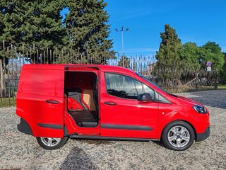 Ford Transit Courier 2019