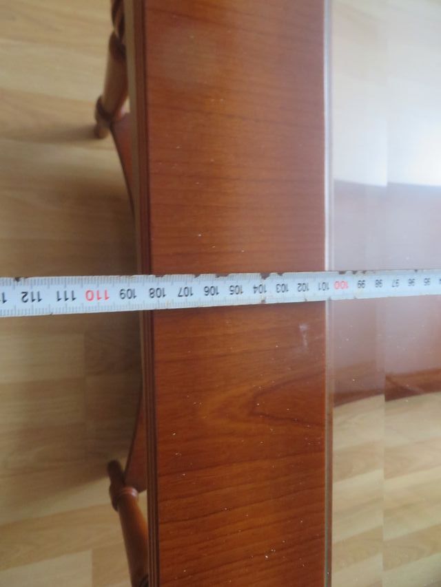 Mesa centro madera y cristal tallada