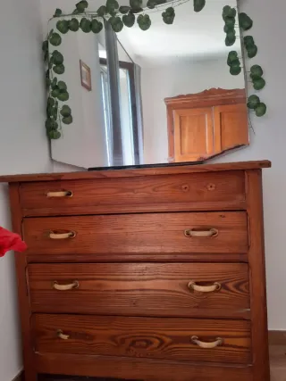 Cassettiera comò antico in legno