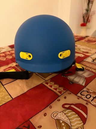 Casco esquí/snowboard niño azul y amarillo