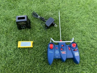 Air Hogs Tri Fusion ( Storm Launcher)