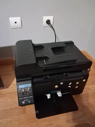 Impresora Multifunción HP Laserjet 100 color m175a