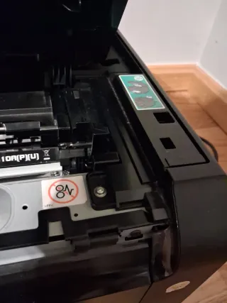 Impresora Multifunción HP Laserjet 100 color m175a