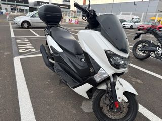 Yamaha Nmax 125 Blanca