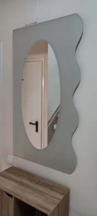 Espejo de diseño moderno