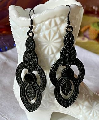 Pendientes vintage negros tipo flamenco