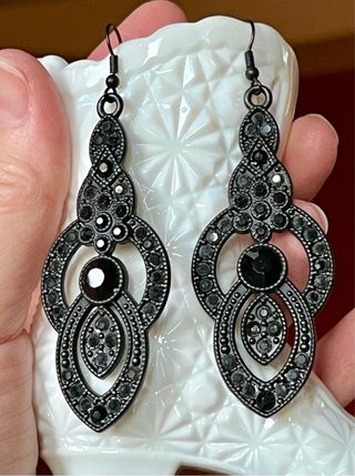 Pendientes vintage negros tipo flamenco