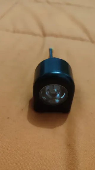 Luce anteriore per monopattino Xiaomi M365 da riparare