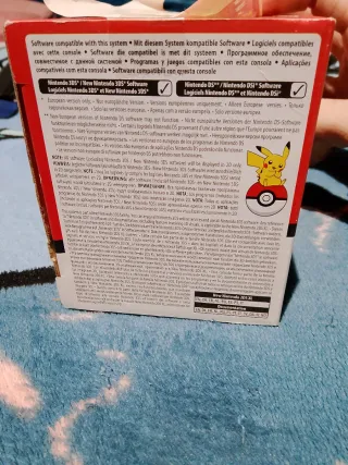 Scatola Nintendo 2DS XL Poké Ball Pokémon