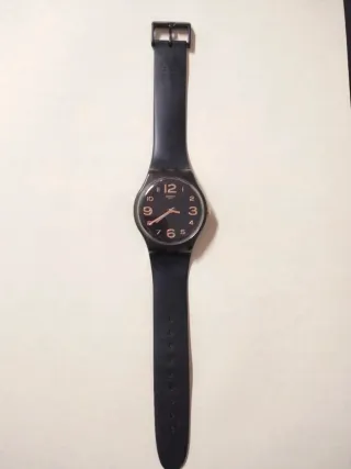 Reloj SWATCH Negro Unisex NEW GENT TOWNHALL
