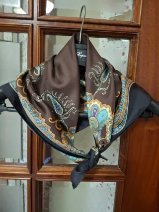 Foulard donna fantasia paisley