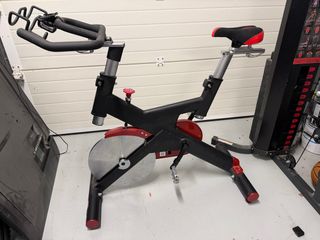 Bicicleta Spinning Sole SB700