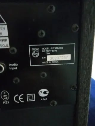 Home Cinema Philips Plata y Blanco