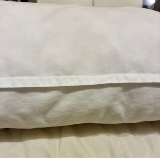 2 Cuscini da letto Ikea Gosa Vadd