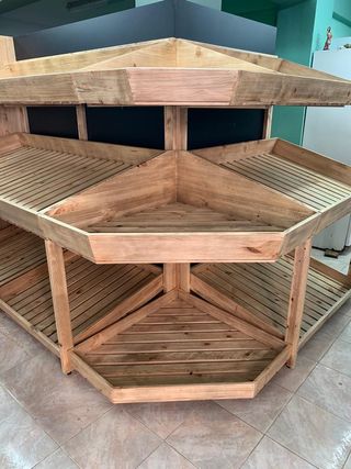 Mobiliario Fruterías Madera Sanitaria