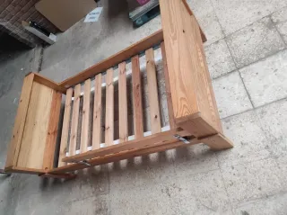 Cama de madera VIKARE IKEA