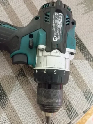 Taladro Percutor Makita DHP486 18V