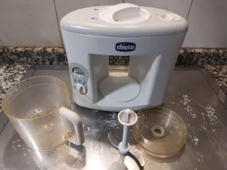 Lote cocina: 2 cafeteras + 1 robot vapor