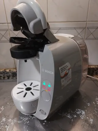 Lote cocina: 2 cafeteras + 1 robot vapor