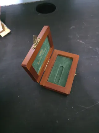 Joyero pequeño de madera