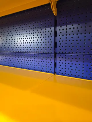 Estanterías metálicas para negocio